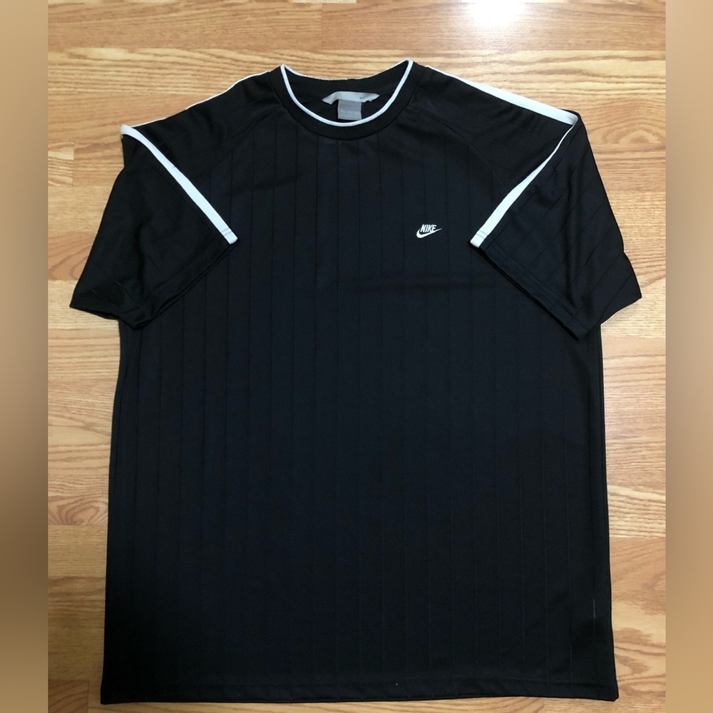 Vintage Nike shirt